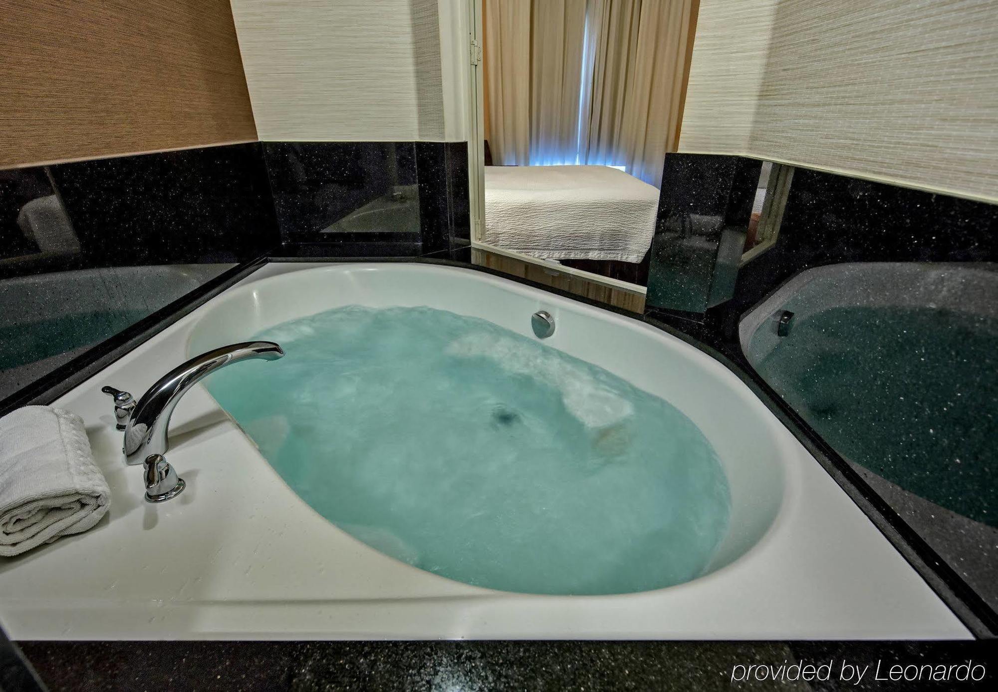 Fairfield Inn And Suites By Marriott Oklahoma City Airport Экстерьер фото