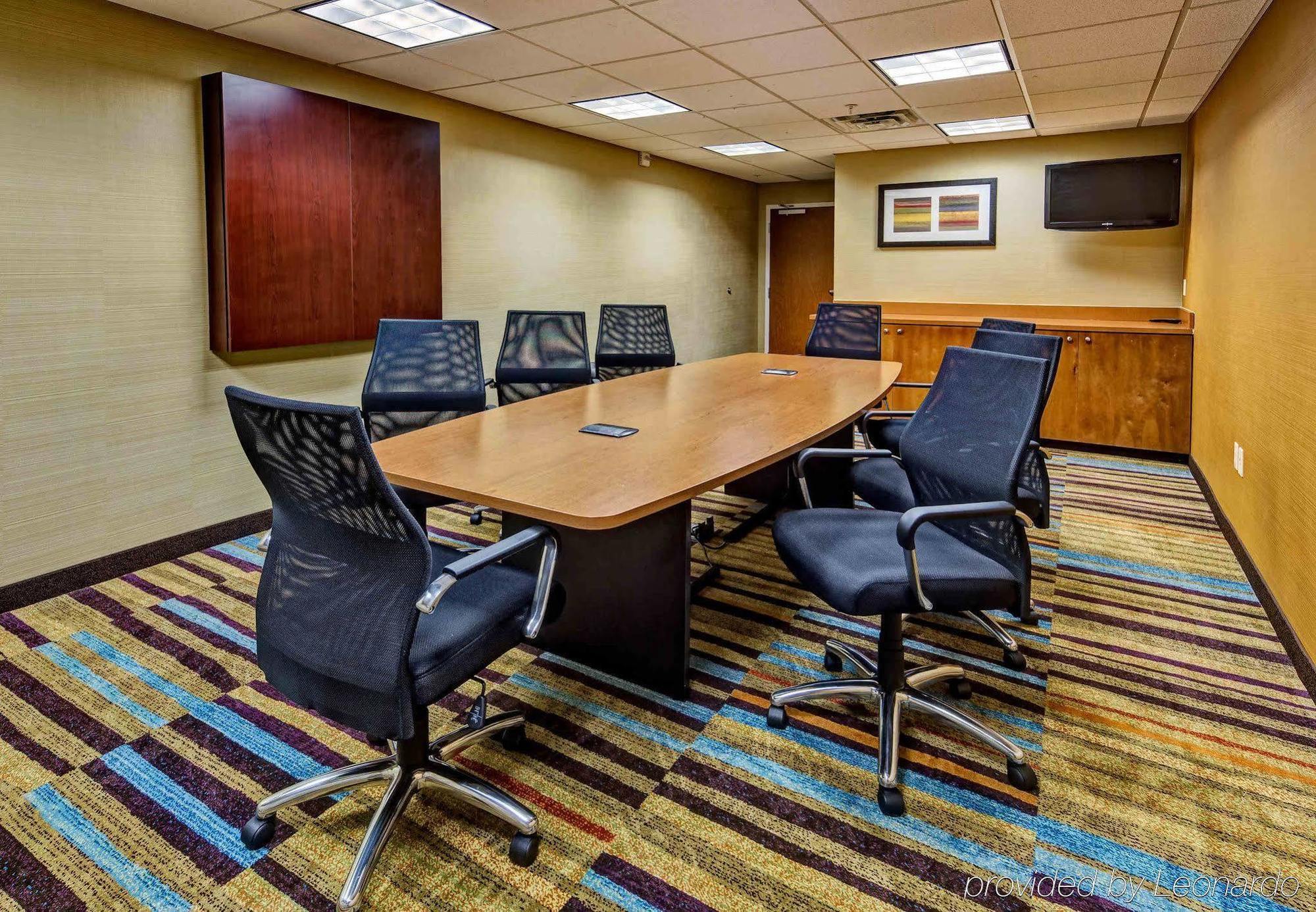 Fairfield Inn And Suites By Marriott Oklahoma City Airport Экстерьер фото